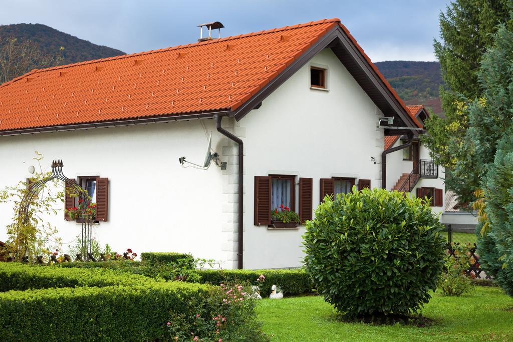 Apartment Petra I Nikola Seliste Dreznicko Esterno foto
