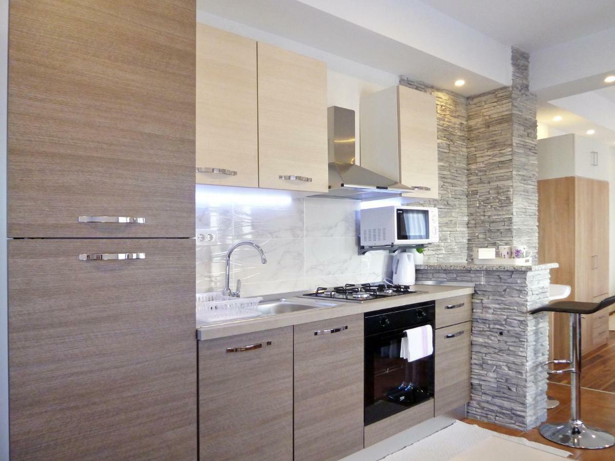 Apartment Petra I Nikola Seliste Dreznicko Esterno foto